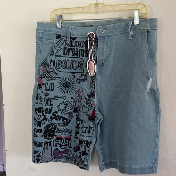 Spoon woman distressed blue jeans shorts - Picture 7 of 7
